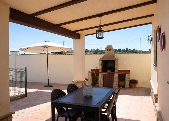 Casa Elena Conil * Conil De La Frontera